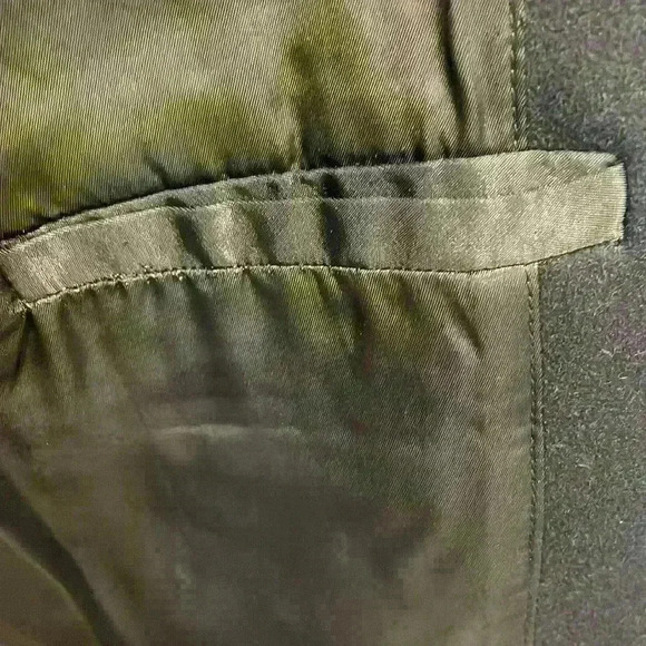 US Navy VINTAGE Peacoat 8 Button Circa 1960, size 36. See measurements - Picture 12 of 16